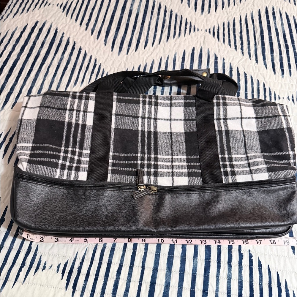 DSW Plaid Black and white Bag